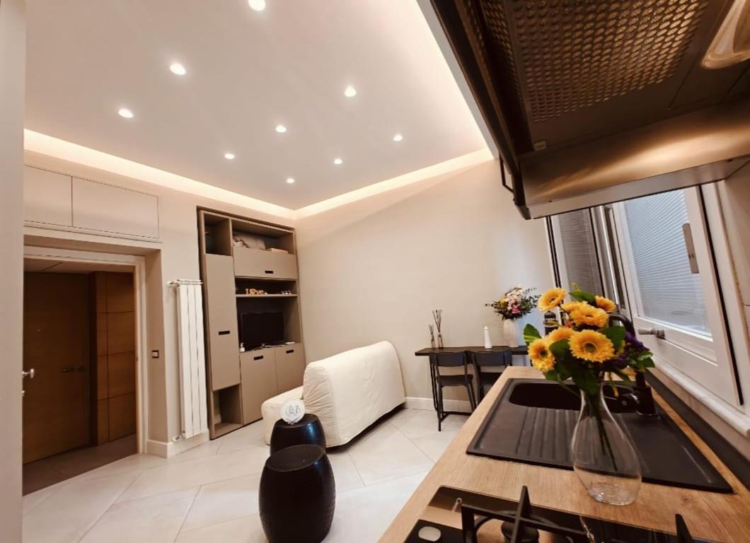 Relais Orsi Apartment เนเปิลส์ ภายนอก รูปภาพ