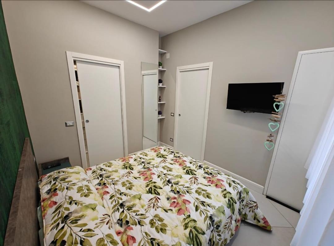 Relais Orsi Apartment เนเปิลส์ ภายนอก รูปภาพ