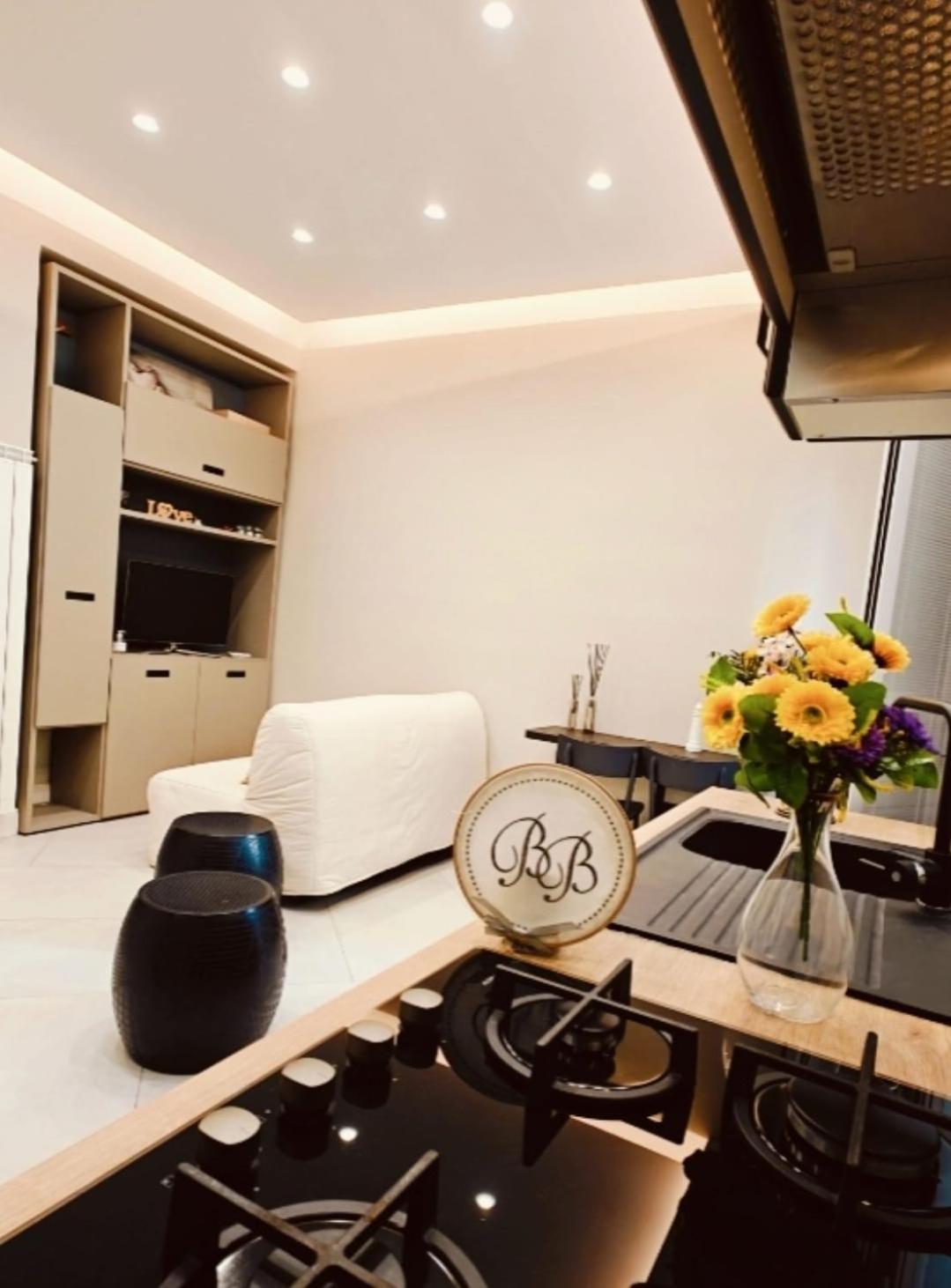Relais Orsi Apartment เนเปิลส์ ภายนอก รูปภาพ